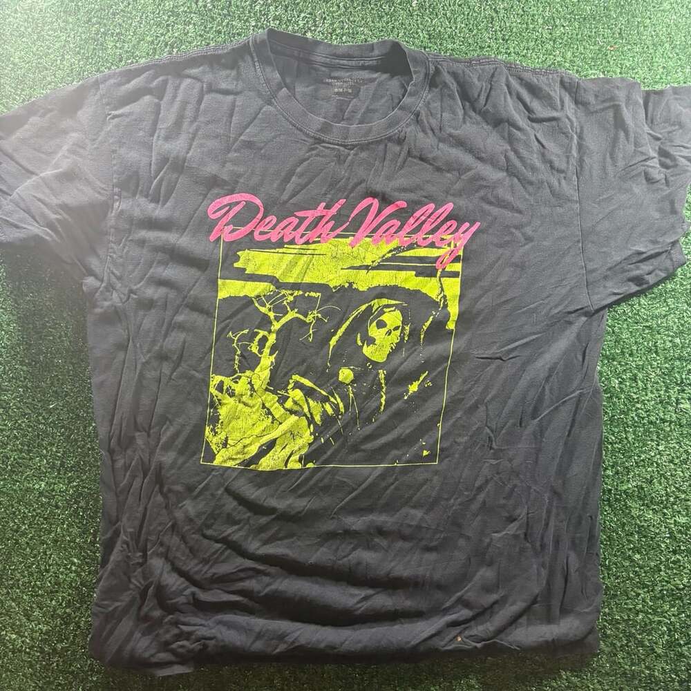 Death Valley Girls - Arms Up T-Shirt